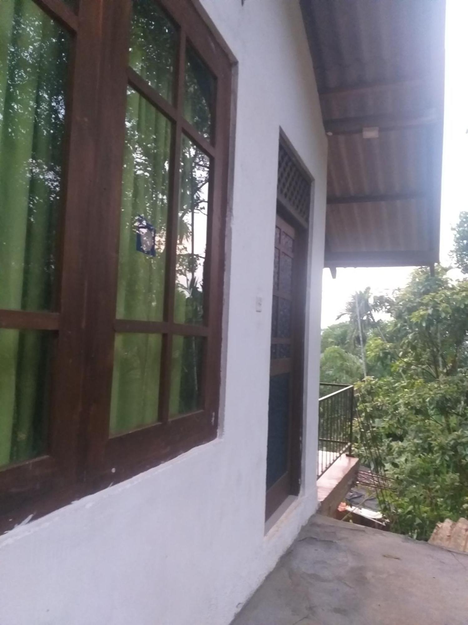 Nine Arch Araliya Homestay 埃拉 外观 照片